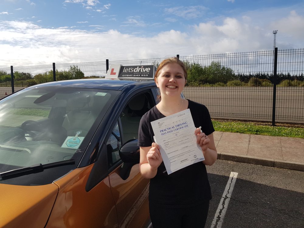 Latest Pass with Lets Drive Wales   –  Kaitlynne Mardel