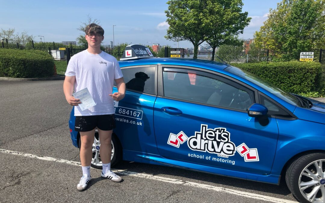 Latest Pass with Let’s Drive Wales – Leon Hellyer