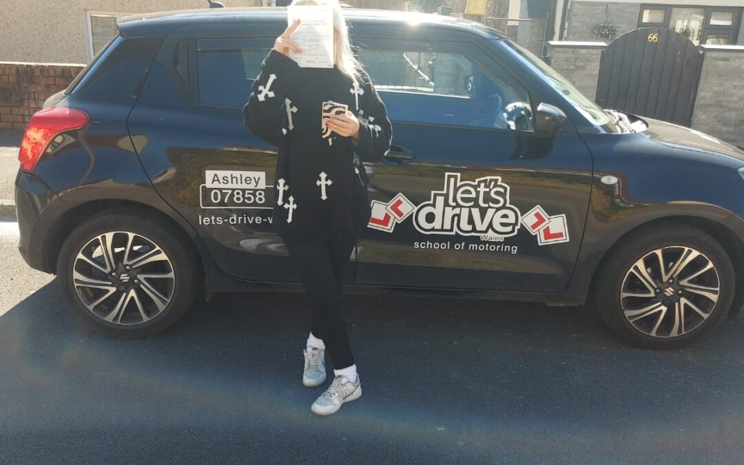 Latest Pass with Let’s Drive Wales – Mollie Foskett