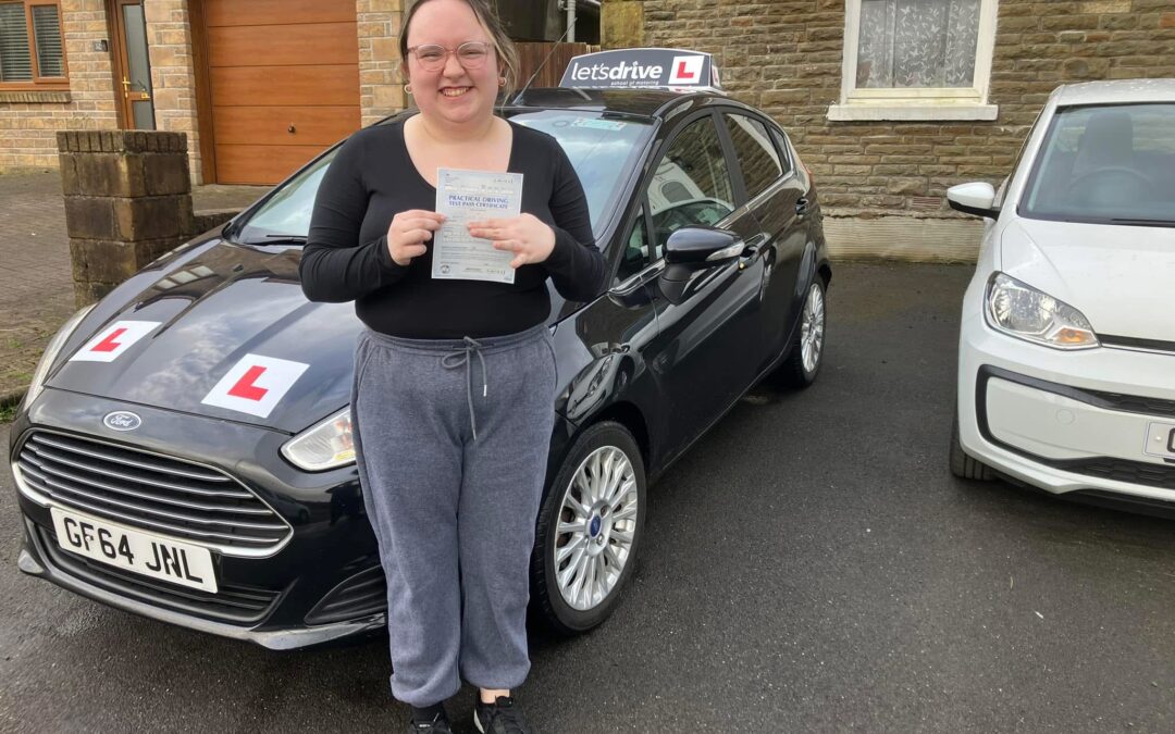 Latest Pass with Let’s Drive Wales – Katie Jenkins